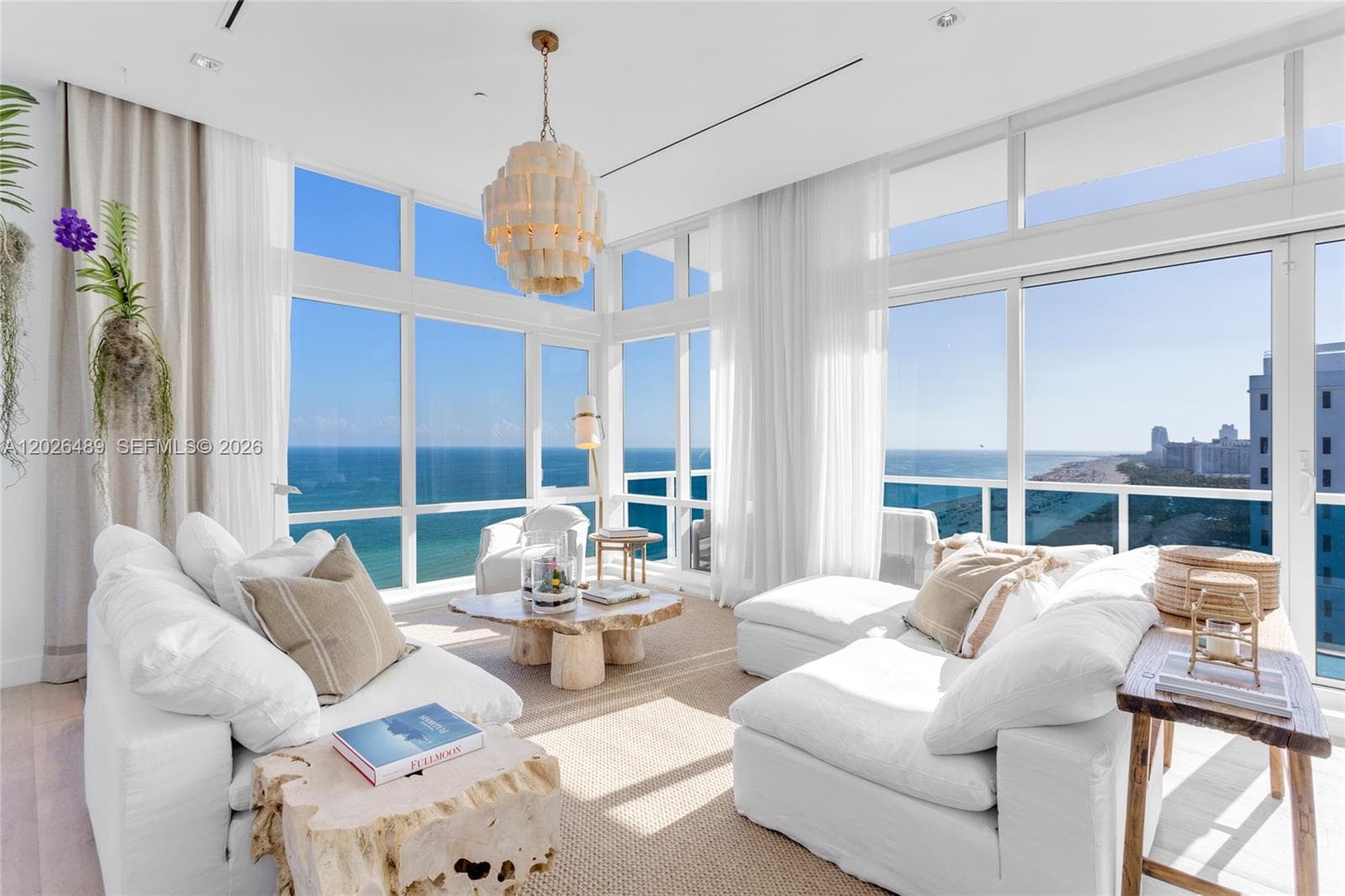 A12026489 — Miami Beach — 6