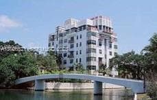 A12026521 — Miami Beach — 2