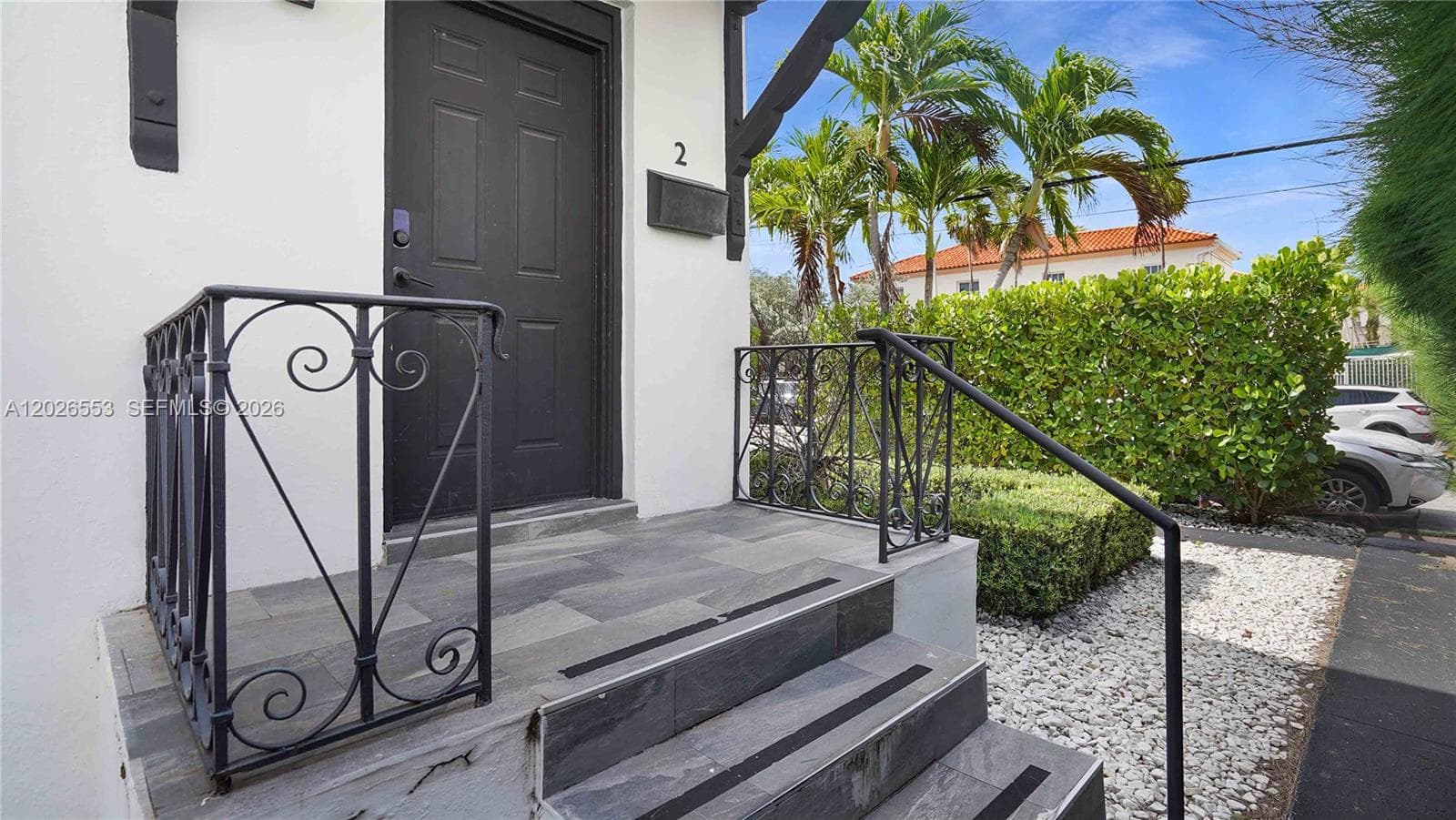A12026553 — Miami Beach — 28