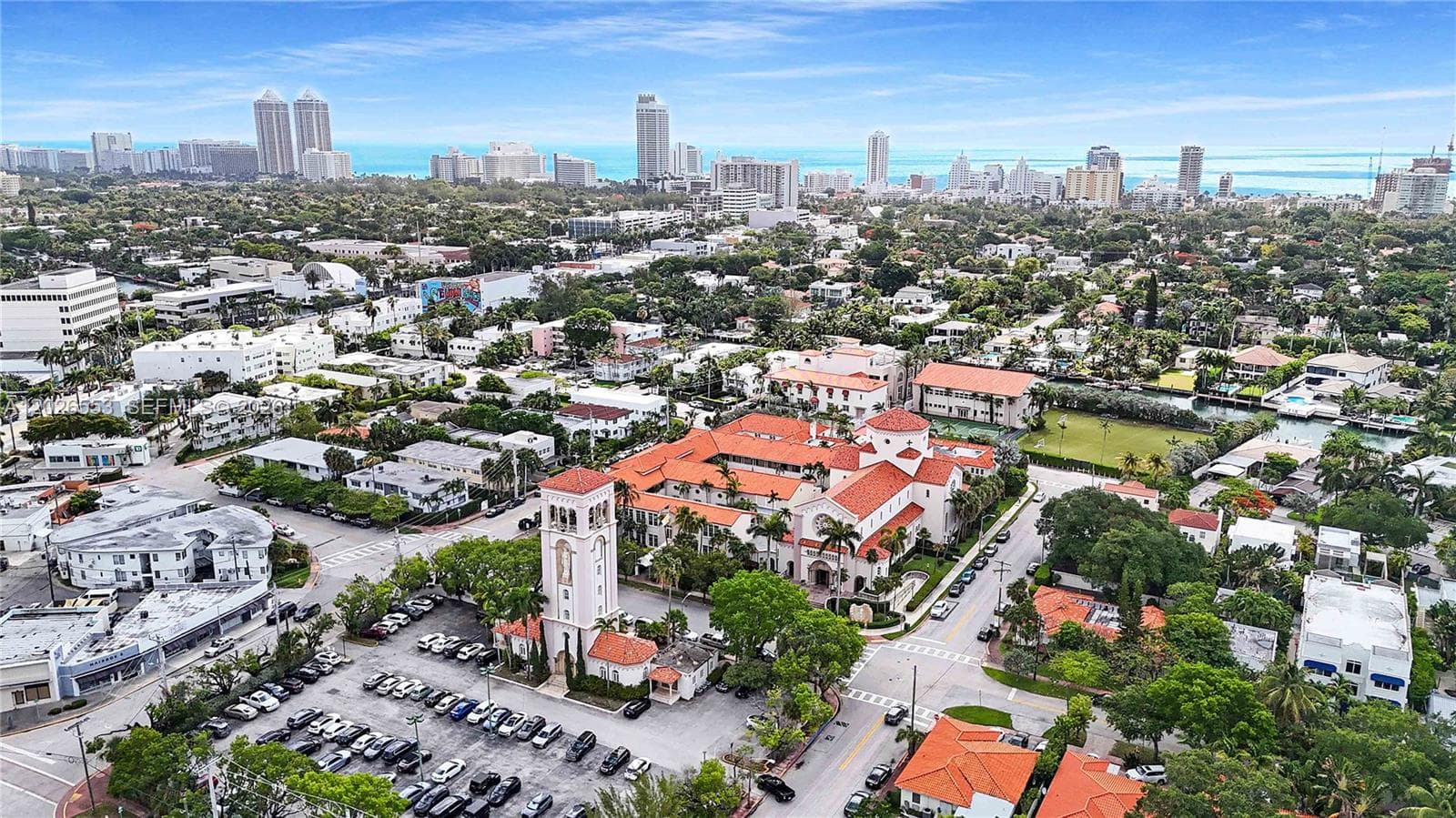 A12026553 — Miami Beach — 48