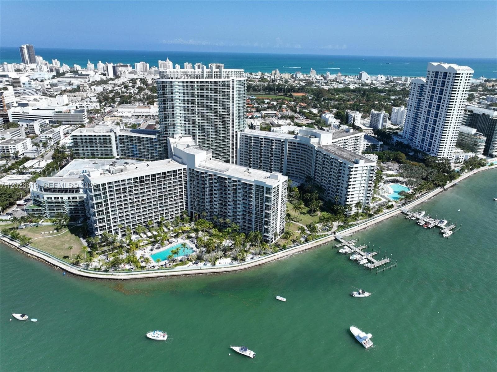 A12026619 — Miami Beach — 28