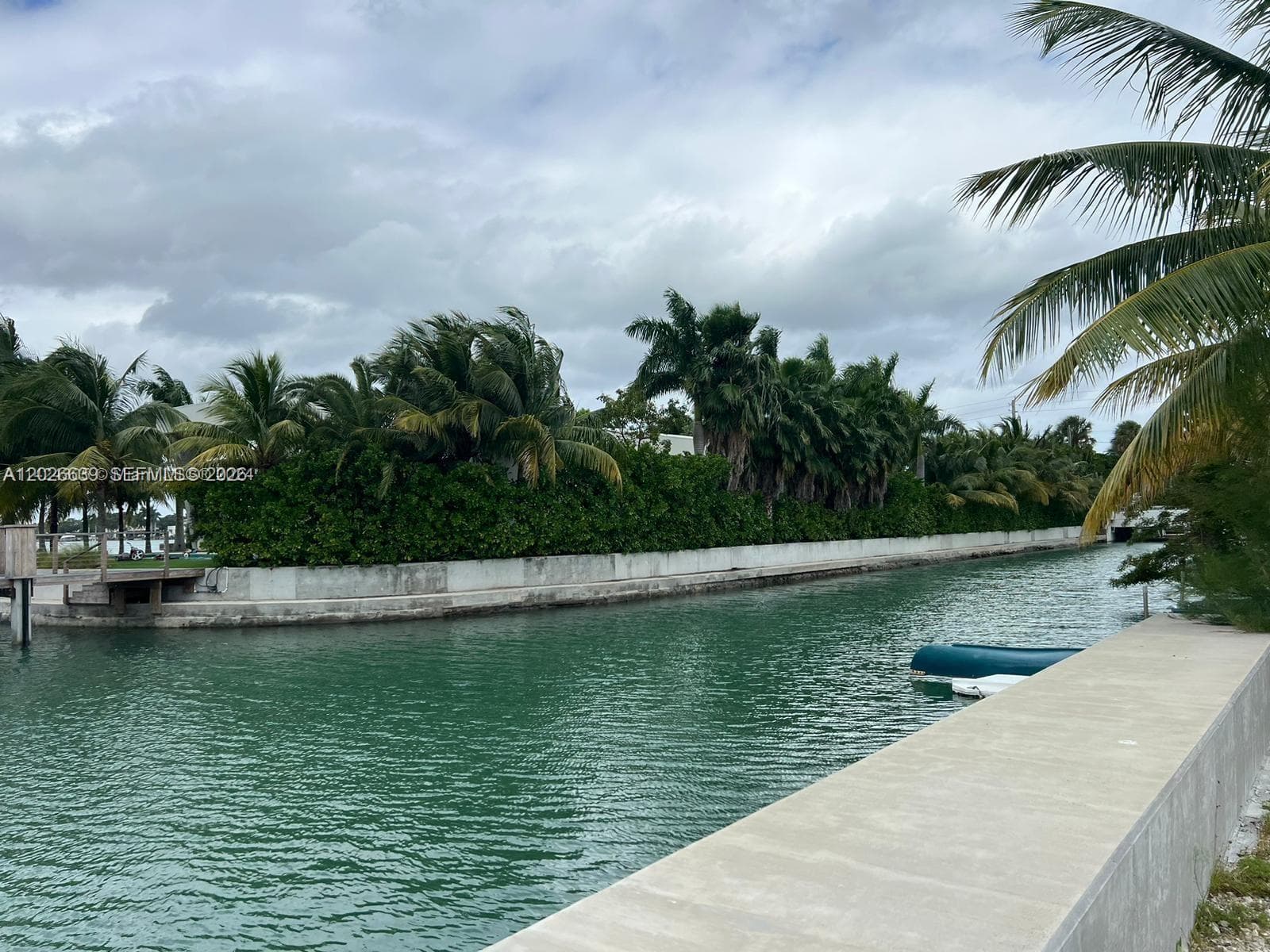 A12026639 — Miami Beach — 10