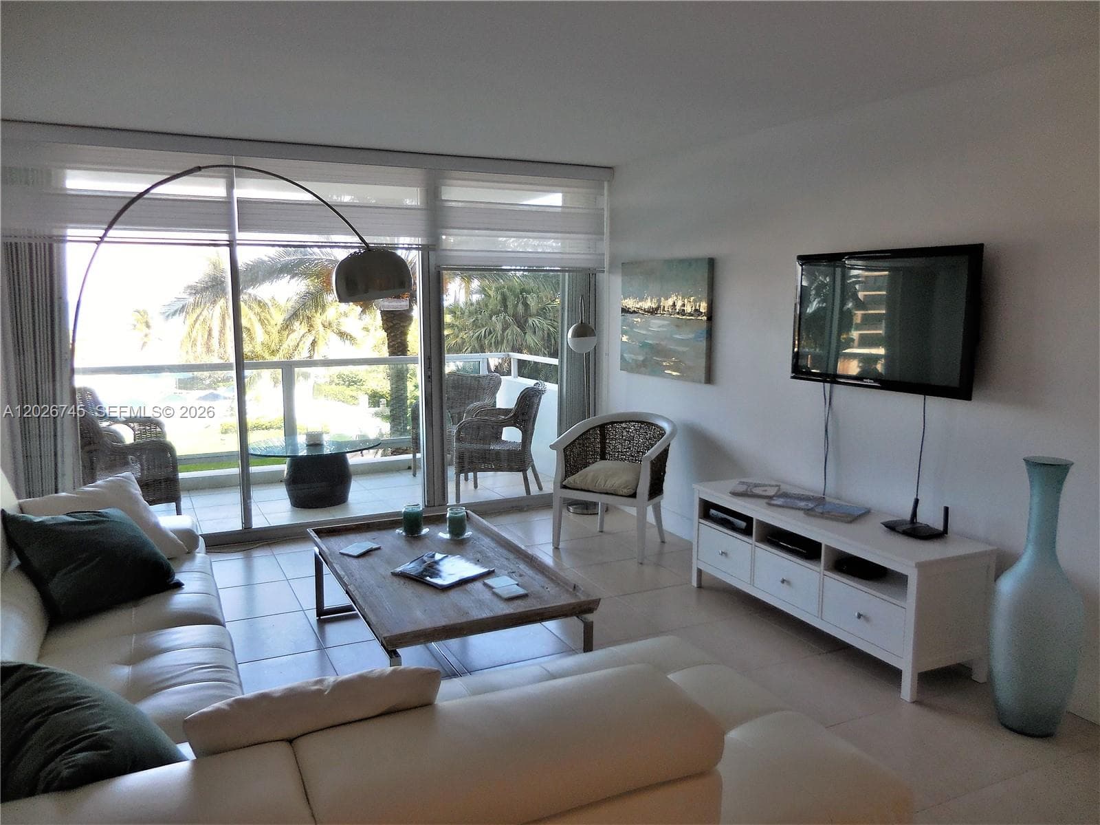 A12026745 — Miami Beach — 42