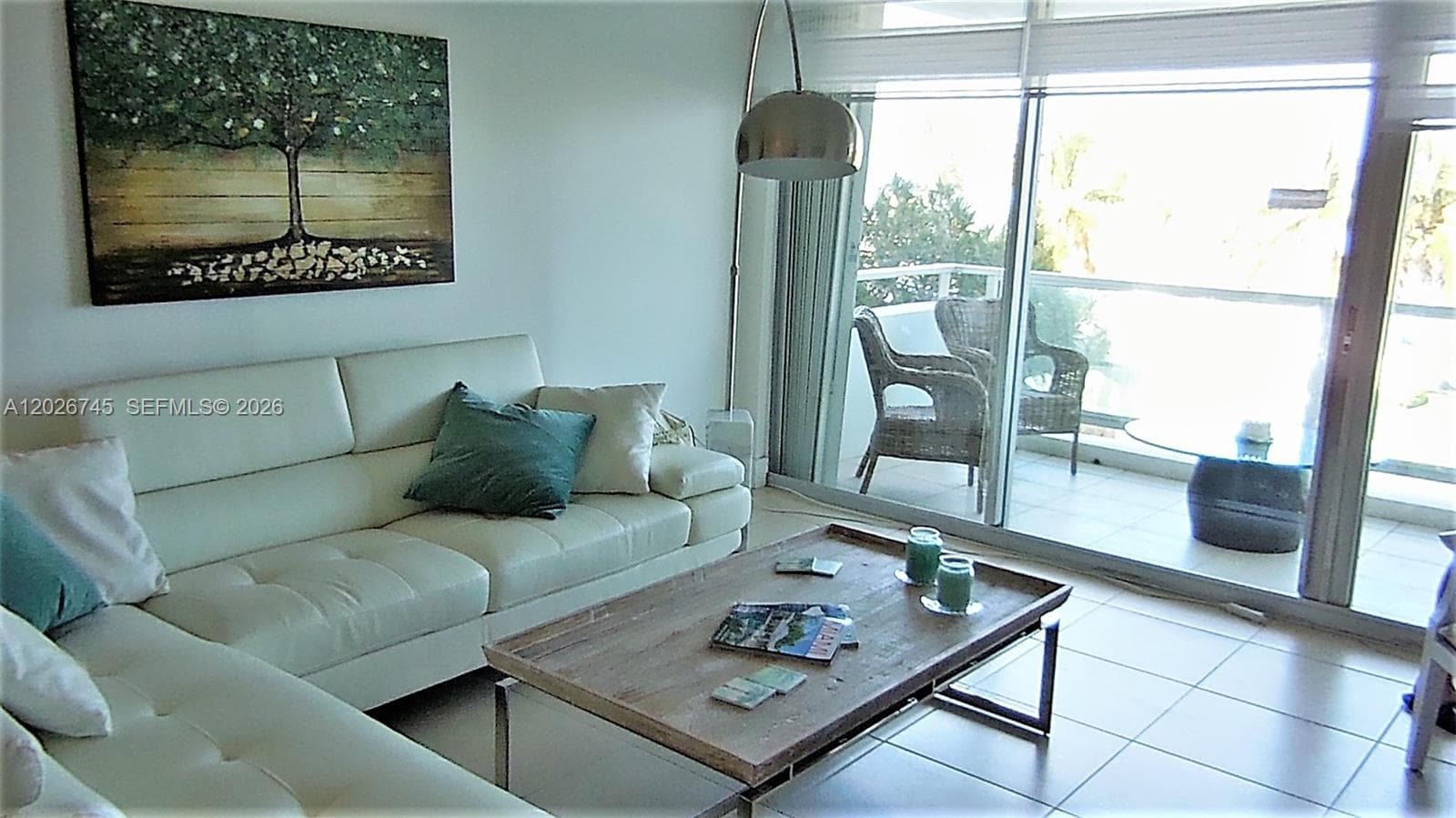 A12026745 — Miami Beach — 20