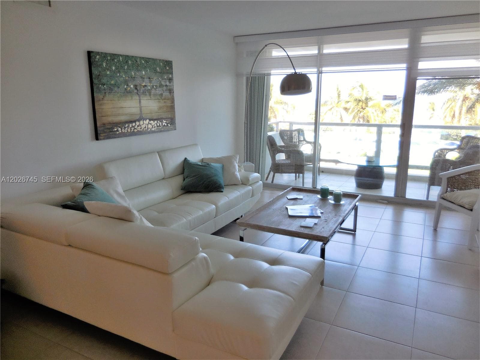 A12026745 — Miami Beach — 38