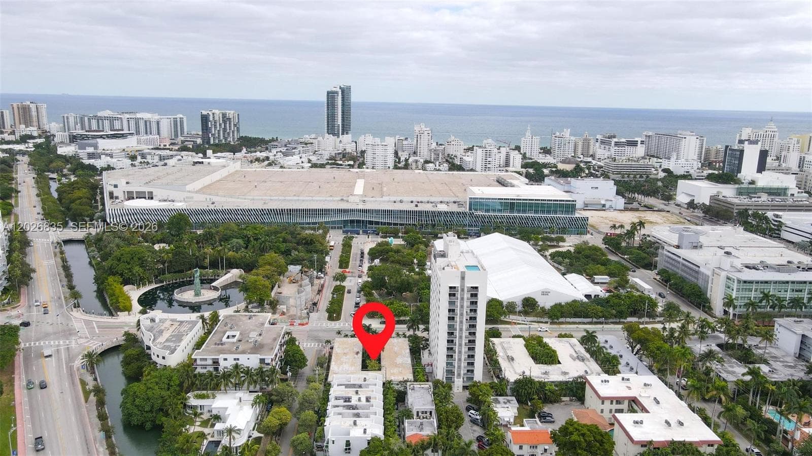 A12026835 — Miami Beach — 16