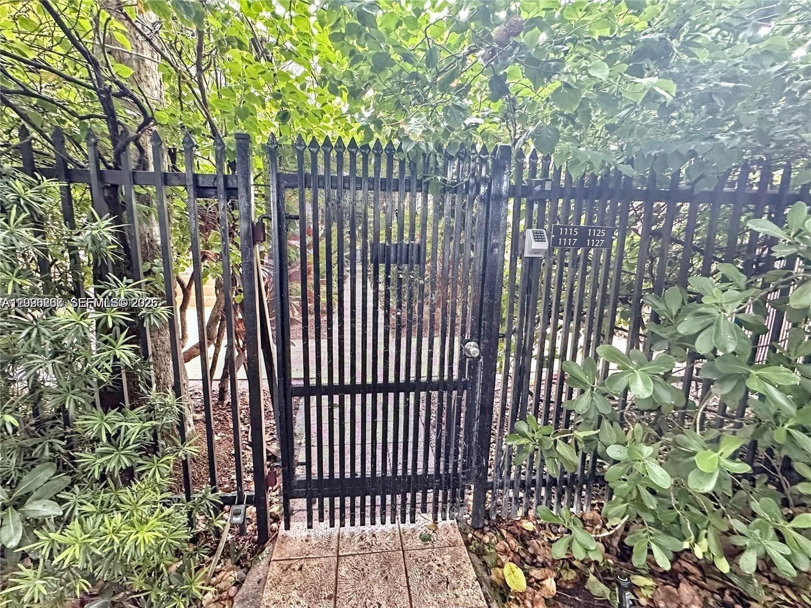 A12026867 — Miami Beach — 20