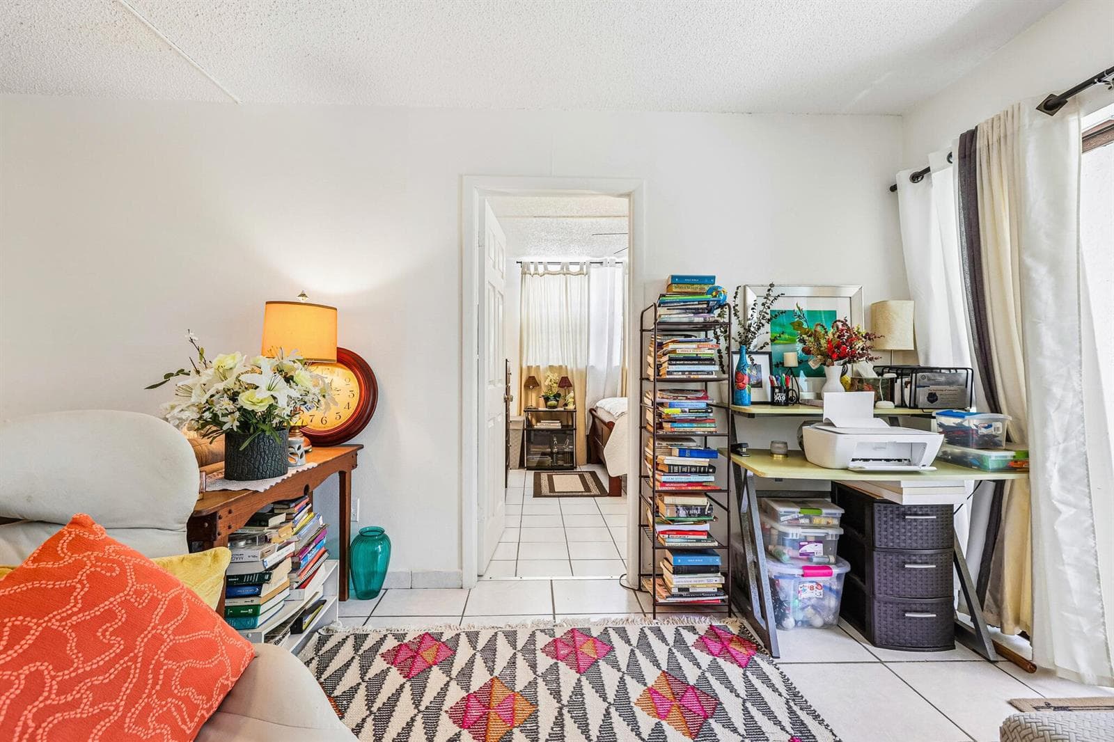 B26033857 — Miami Beach — 9