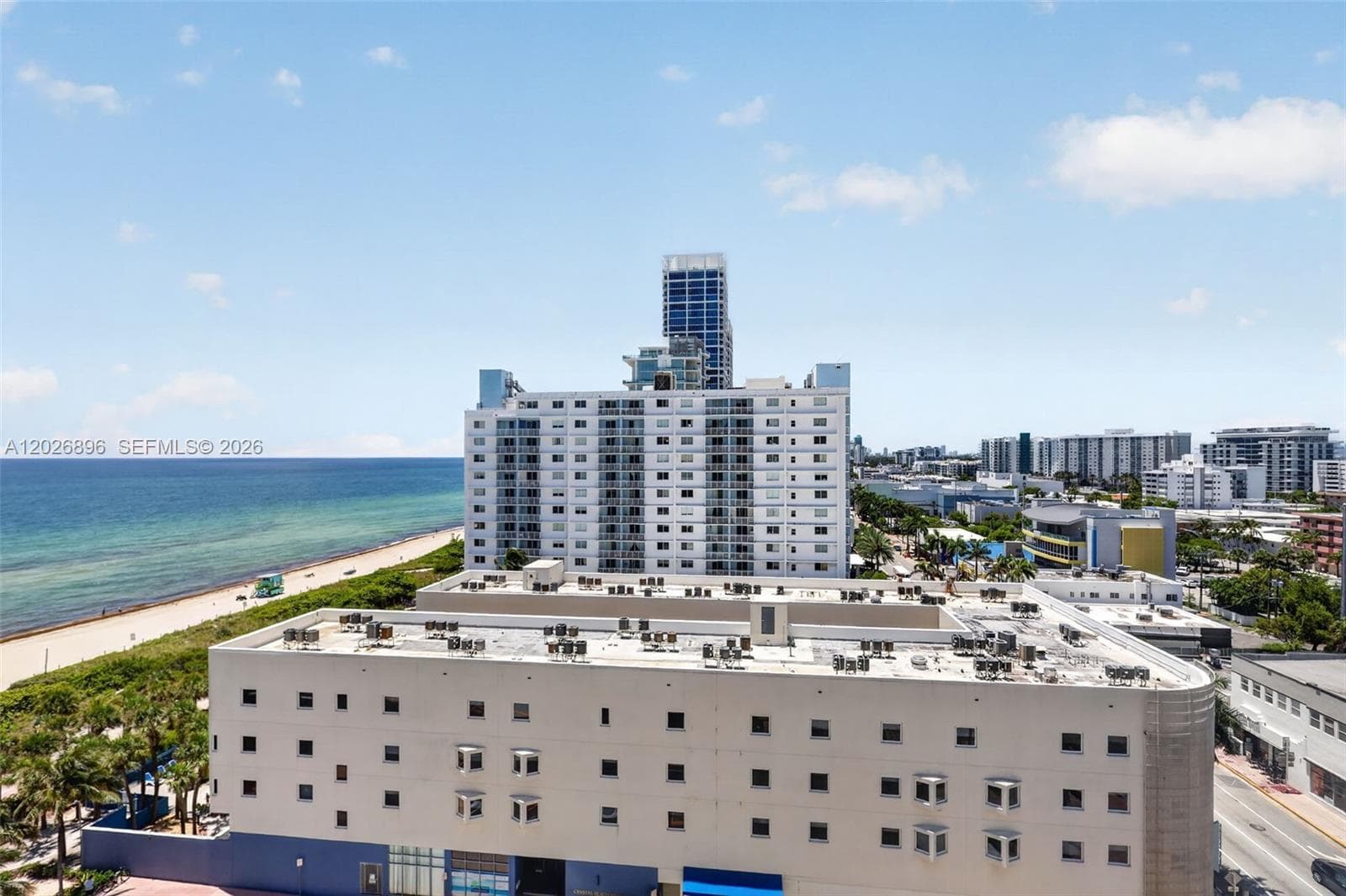 A12026896 — Miami Beach — 34