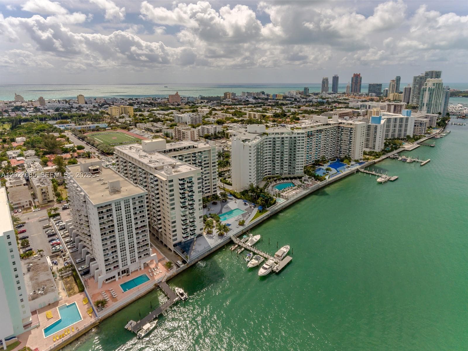 A12027085 — Miami Beach — 22