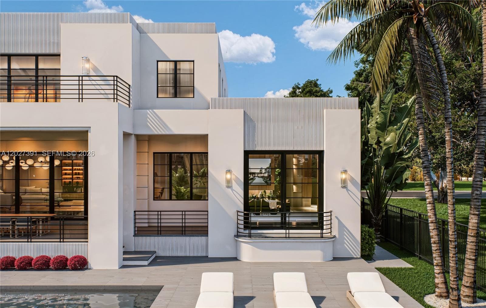 A12027391 — Miami Beach — 12