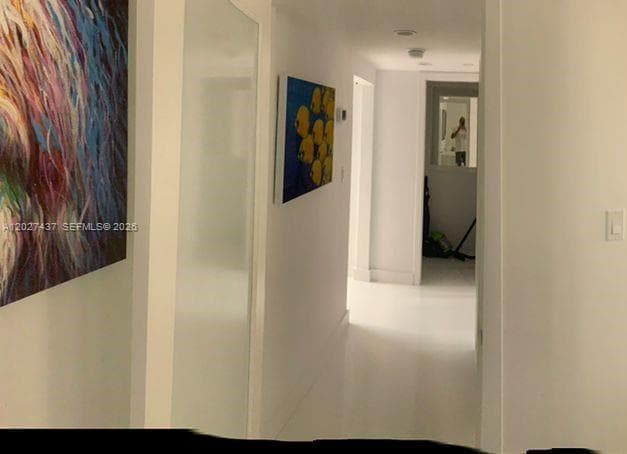 A12027437 — Miami Beach — 4
