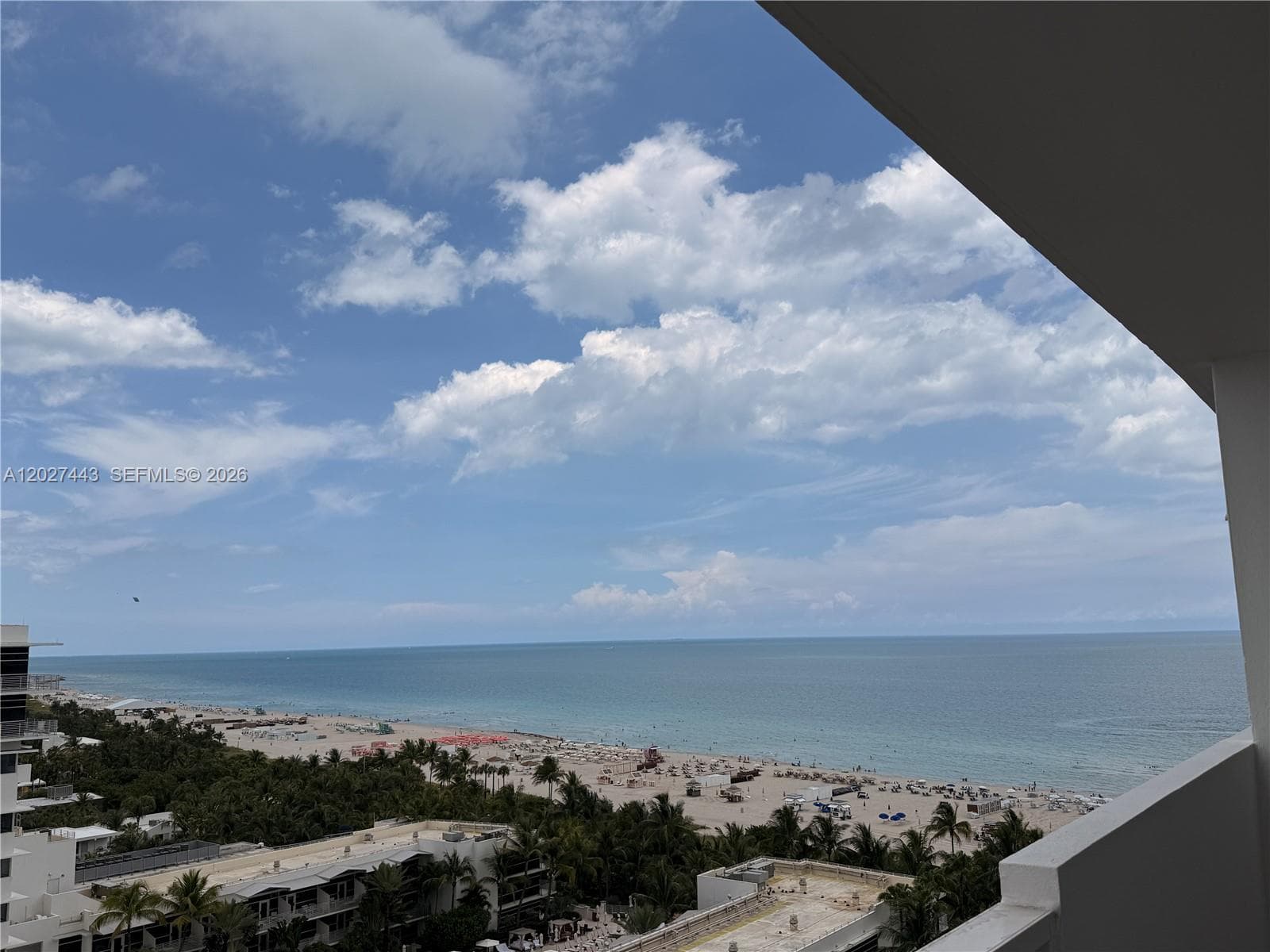 A12027443 — Miami Beach — 16