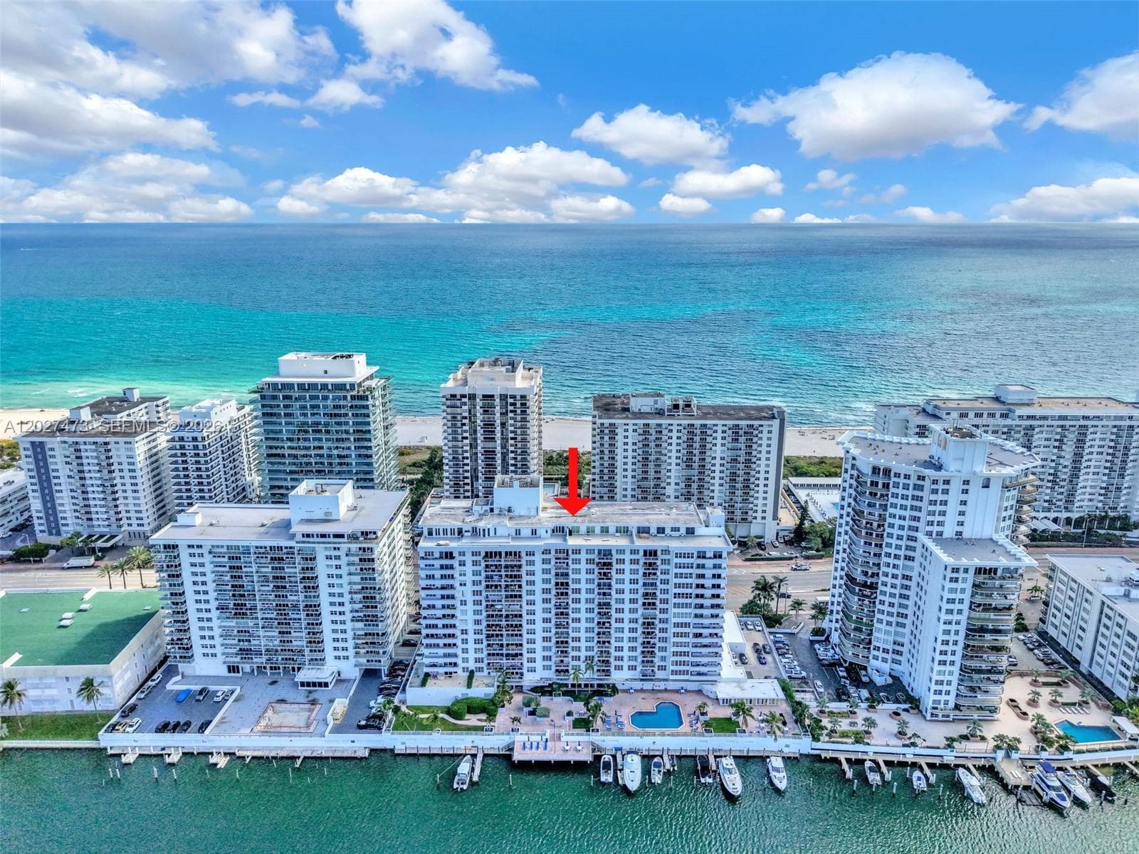 A12027473 — Miami Beach — 28