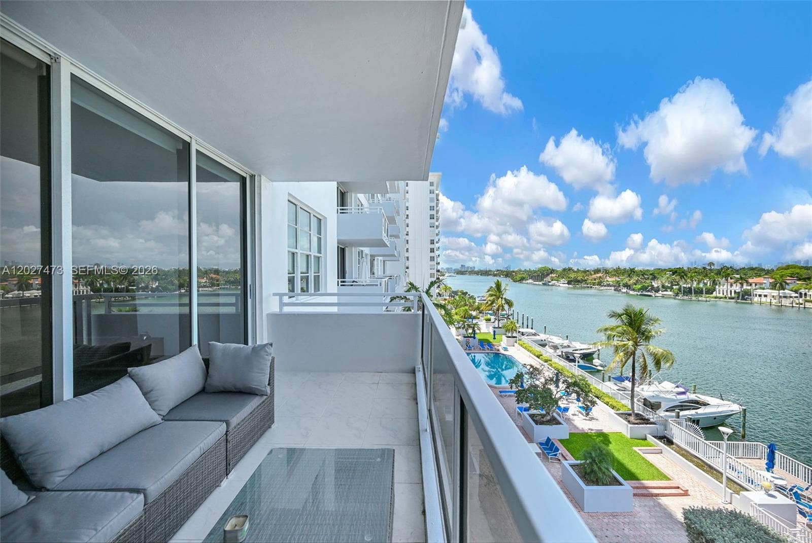 A12027473 — Miami Beach — 5