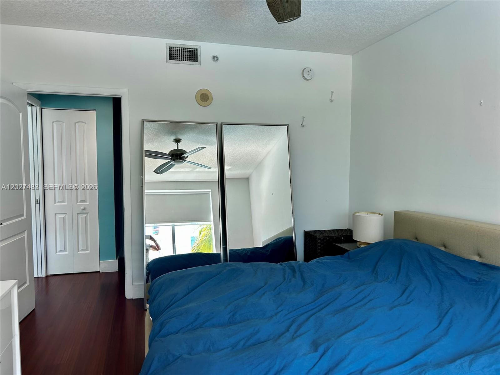 A12027483 — Miami Beach — 6