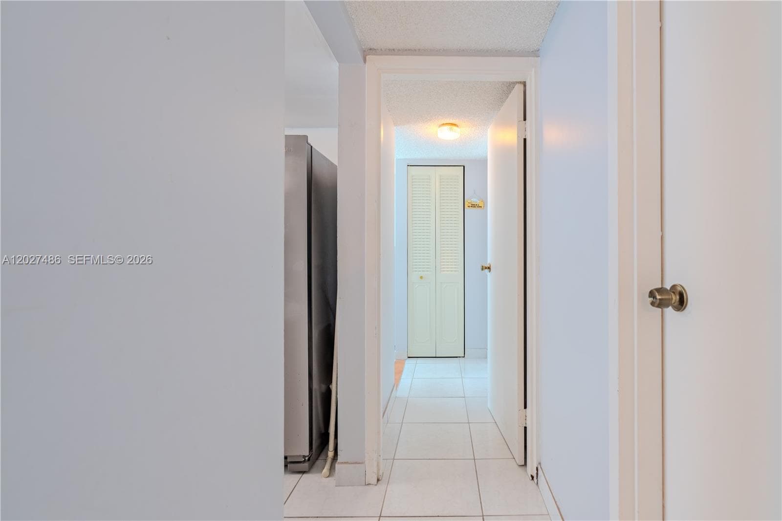 A12027486 — Miami Beach — 23