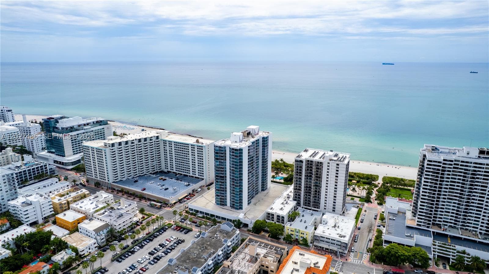 A12027486 — Miami Beach — 57