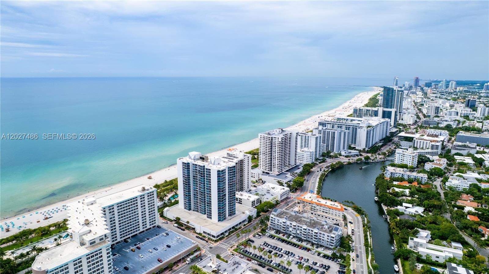 A12027486 — Miami Beach