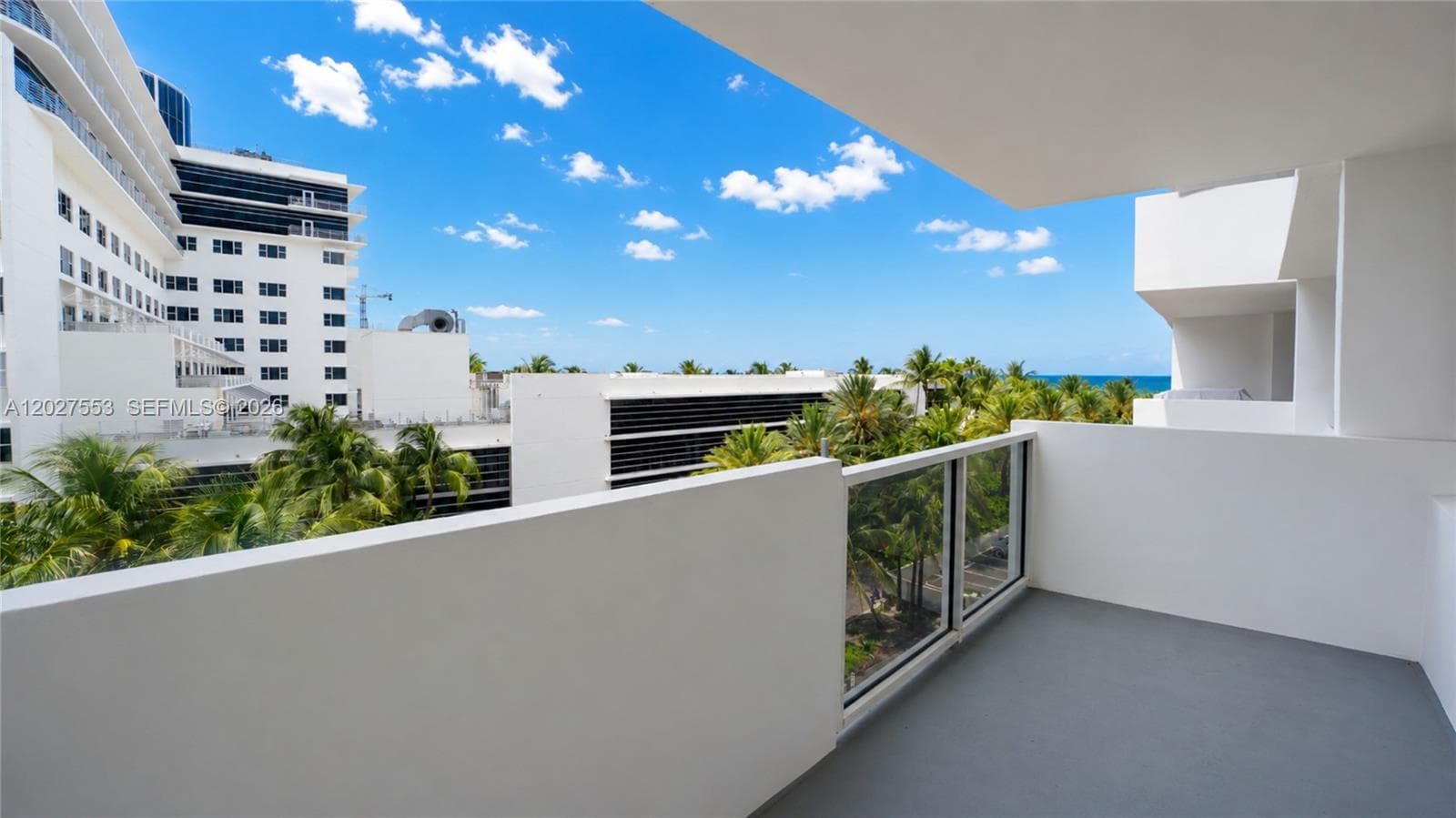A12027553 — Miami Beach — 2