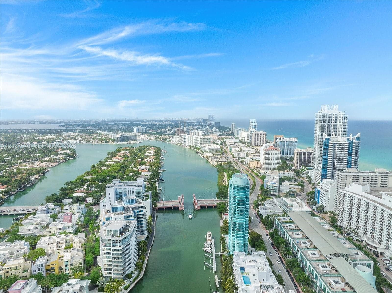A12027570 — Miami Beach — 38