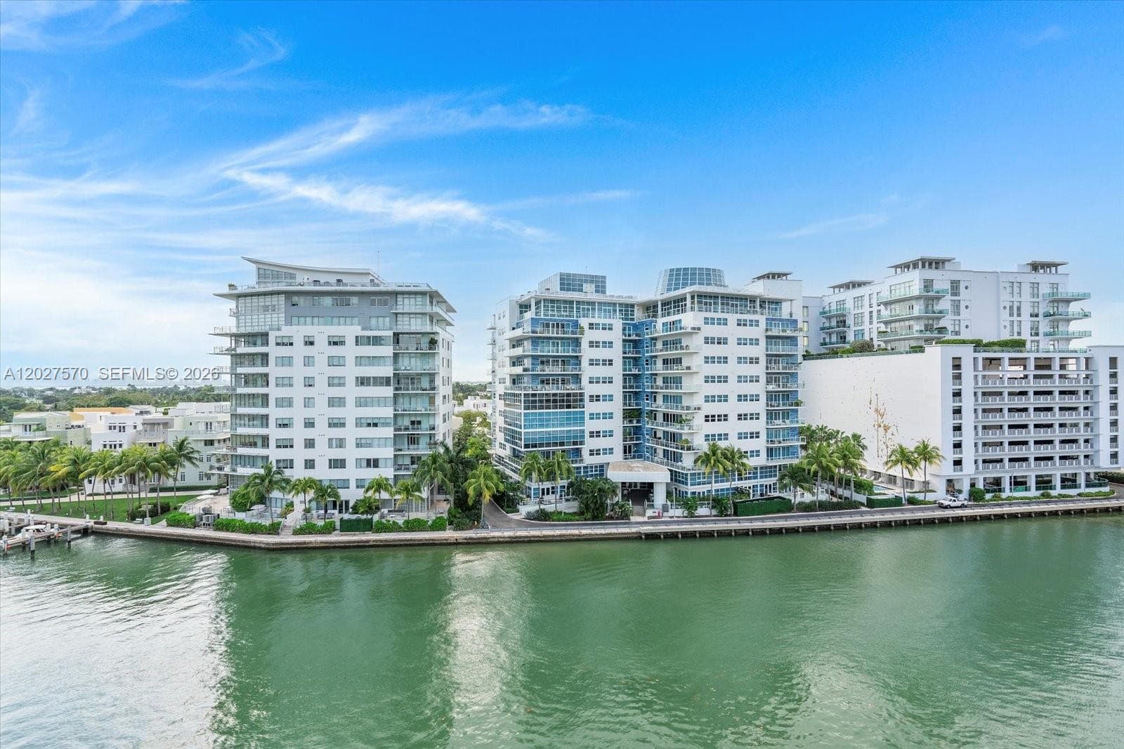 A12027570 — Miami Beach — 10