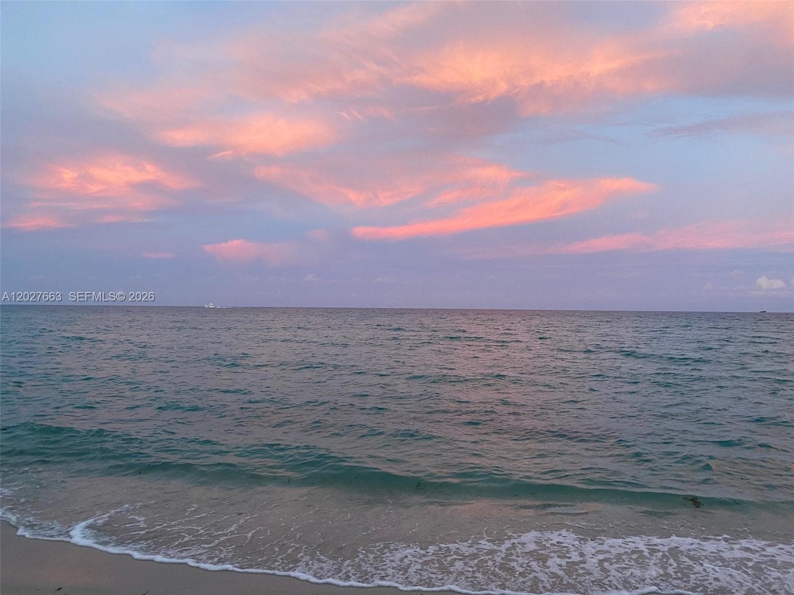A12027663 — Miami Beach — 34