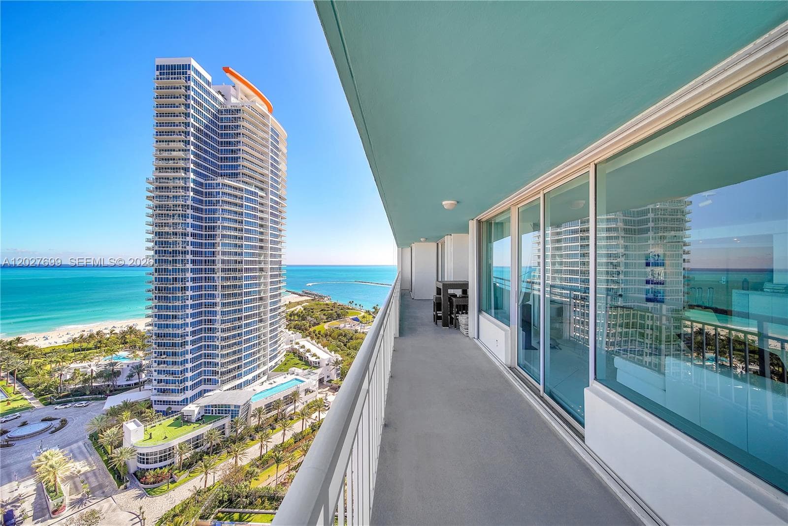 A12027699 — Miami Beach — 23