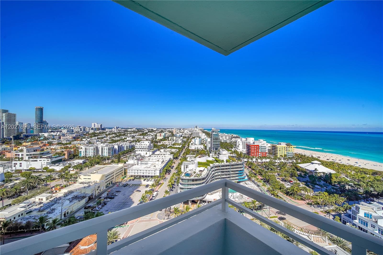 A12027699 — Miami Beach — 24