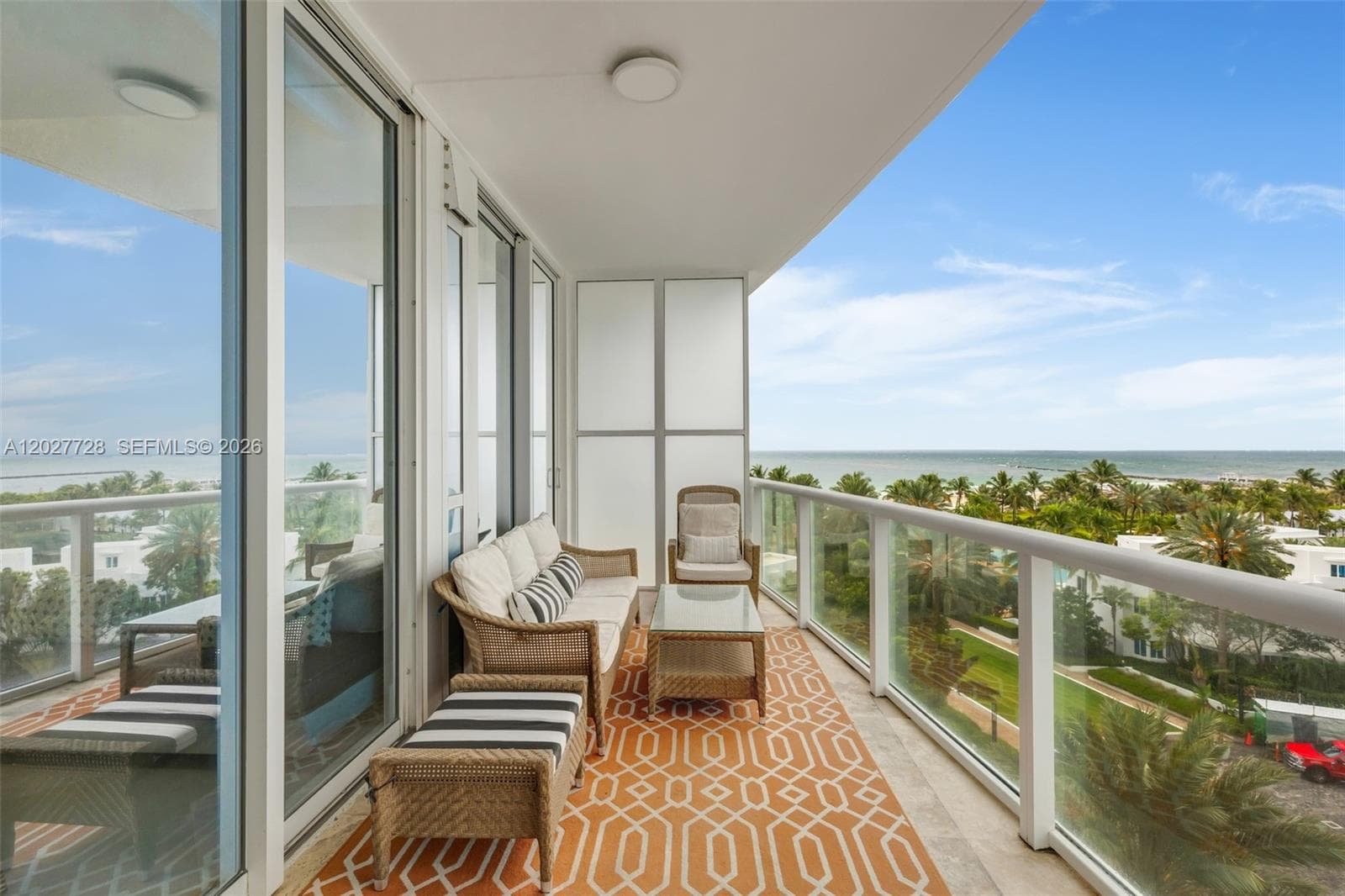 A12027728 — Miami Beach