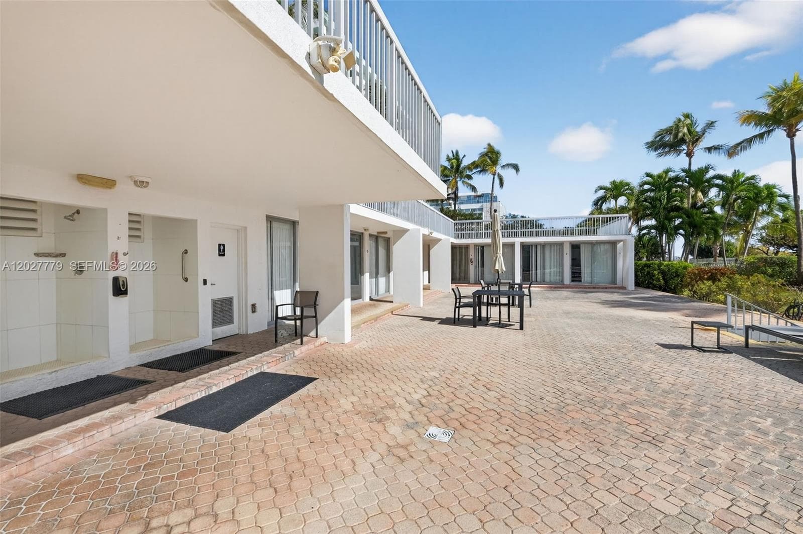 A12027779 — Miami Beach — 50