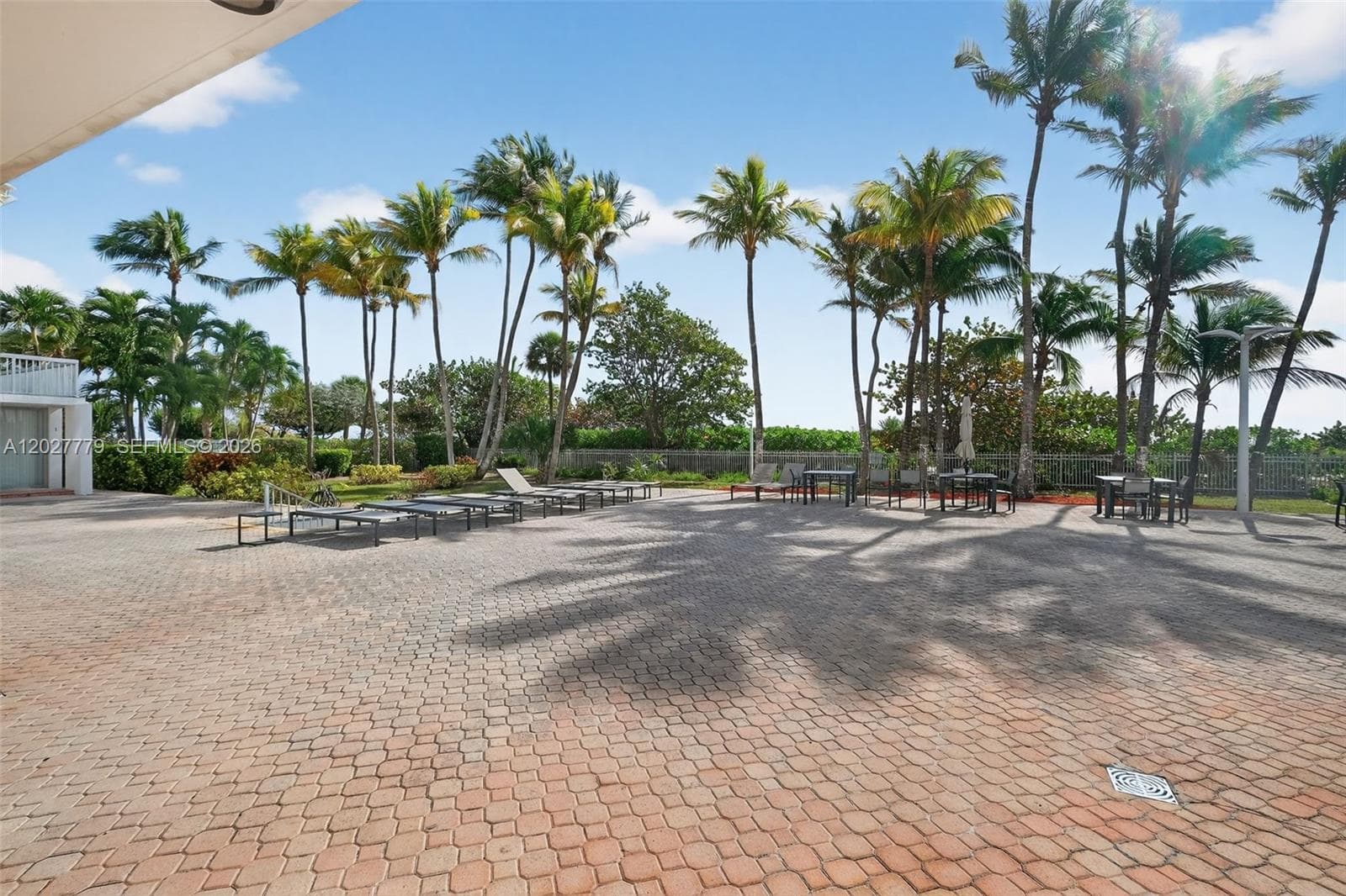 A12027779 — Miami Beach — 48