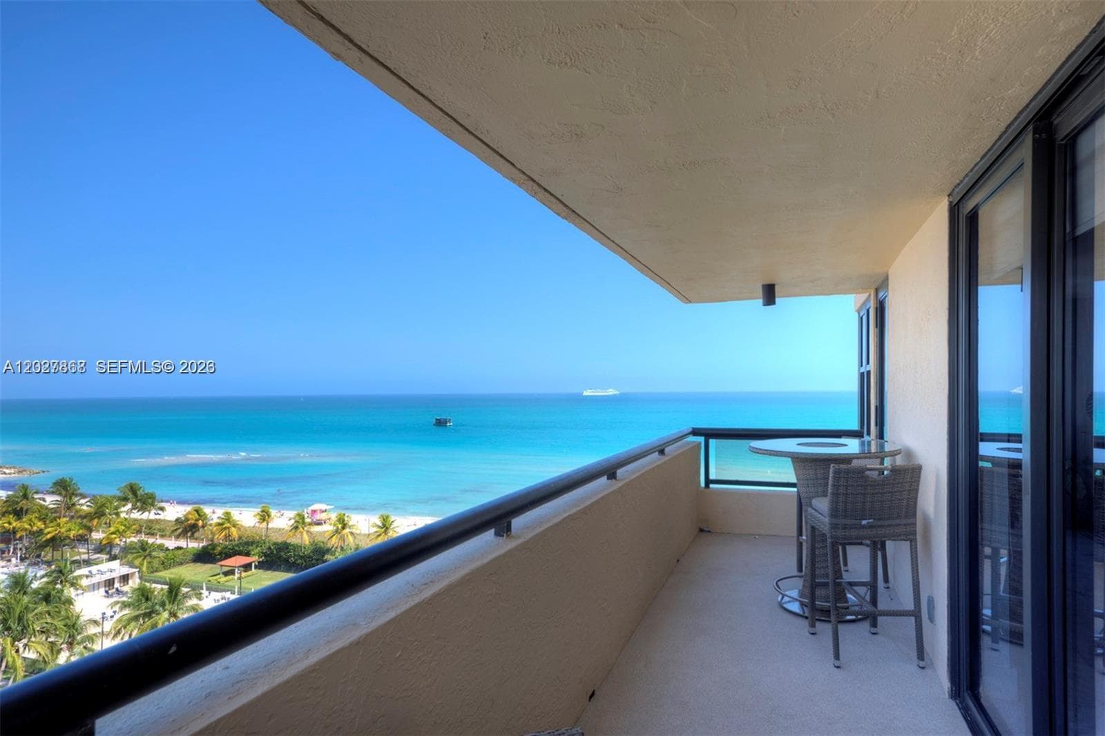 A12027868 — Miami Beach