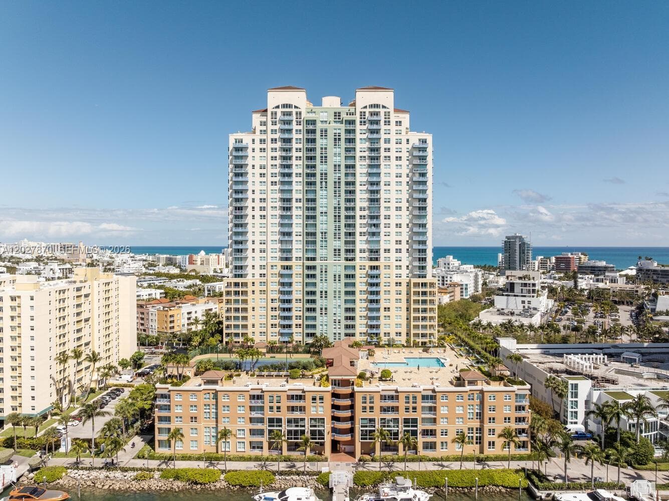 A12027870 — Miami Beach — 24