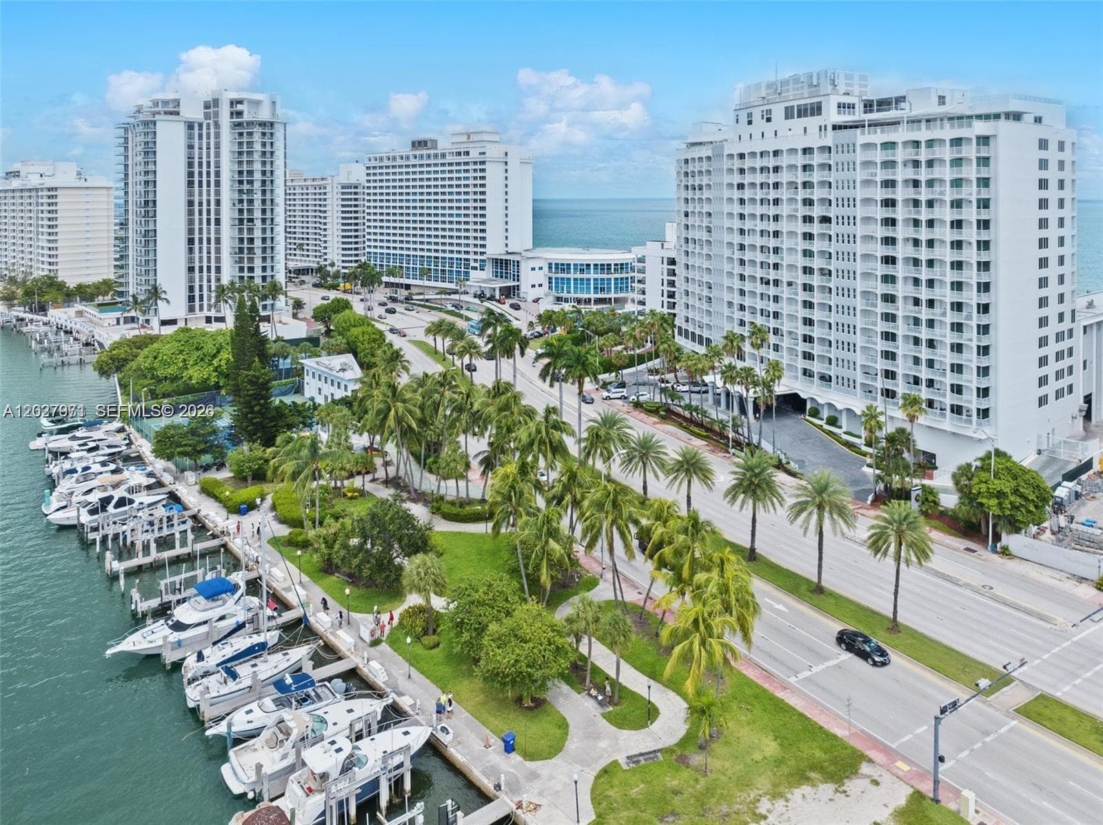 A12027971 — Miami Beach — 38