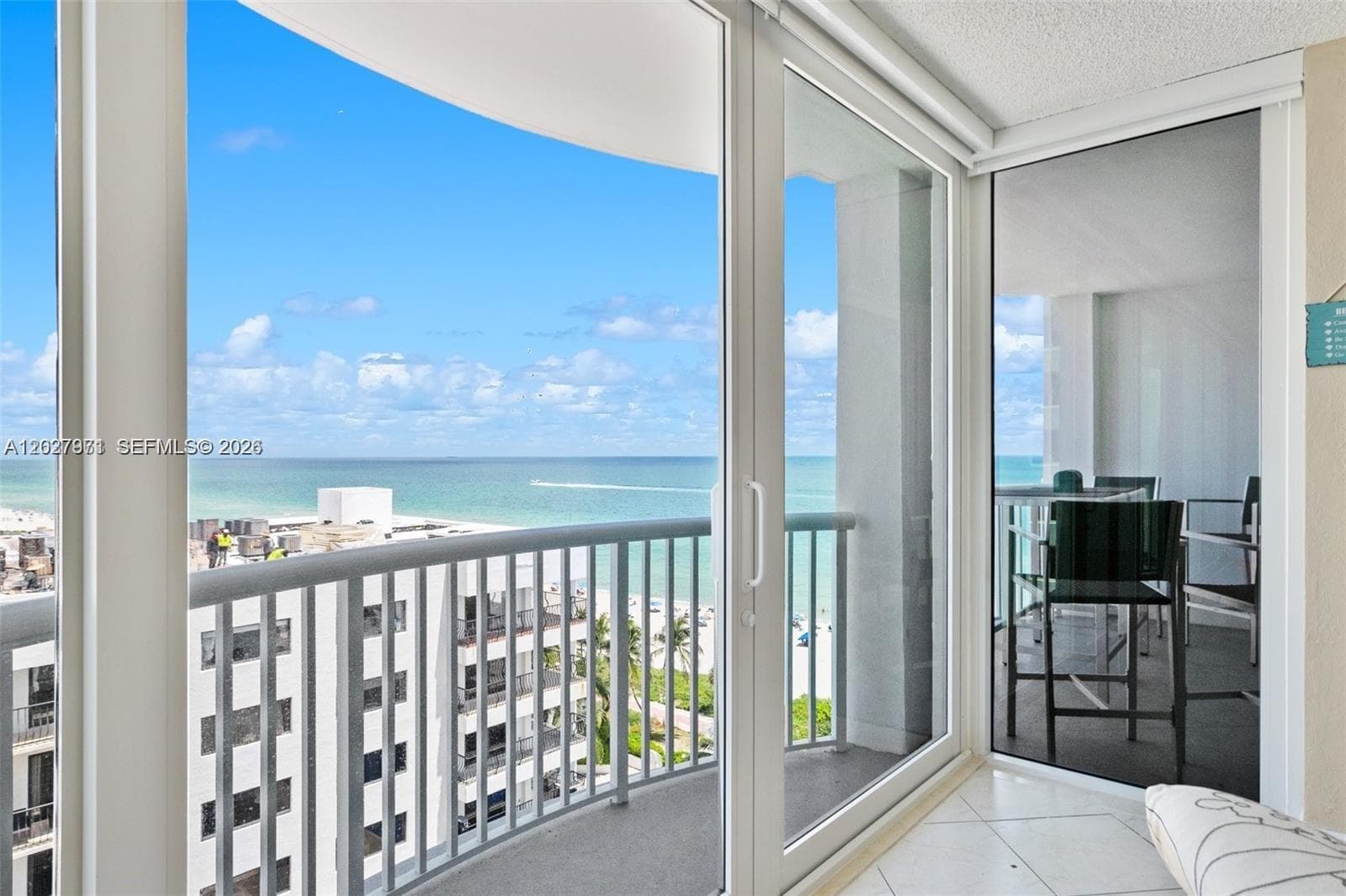 A12027971 — Miami Beach — 8