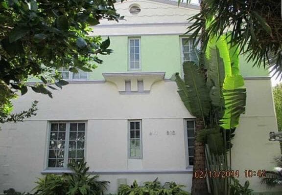 B26034929 — Miami Beach — 2