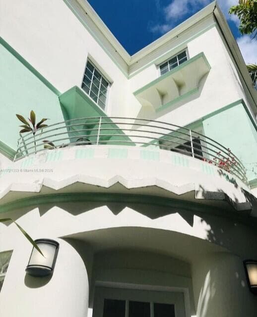 B26034929 — Miami Beach — 8