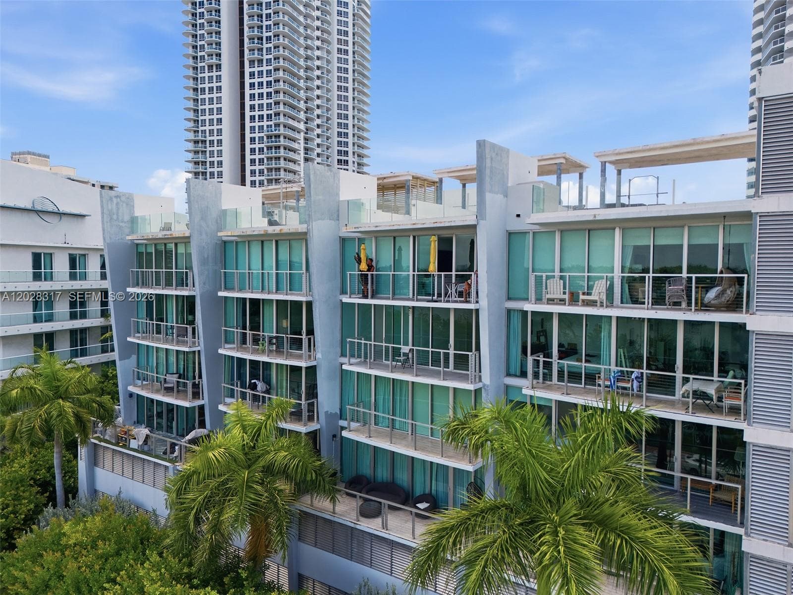 A12028317 — Miami Beach — 35