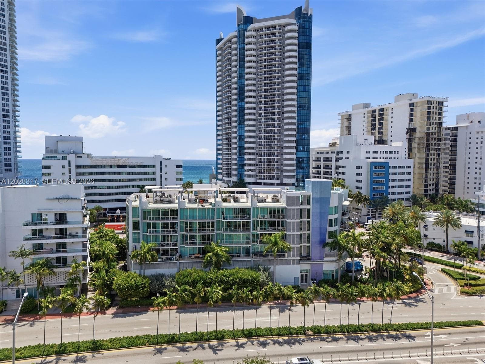 A12028317 — Miami Beach — 39