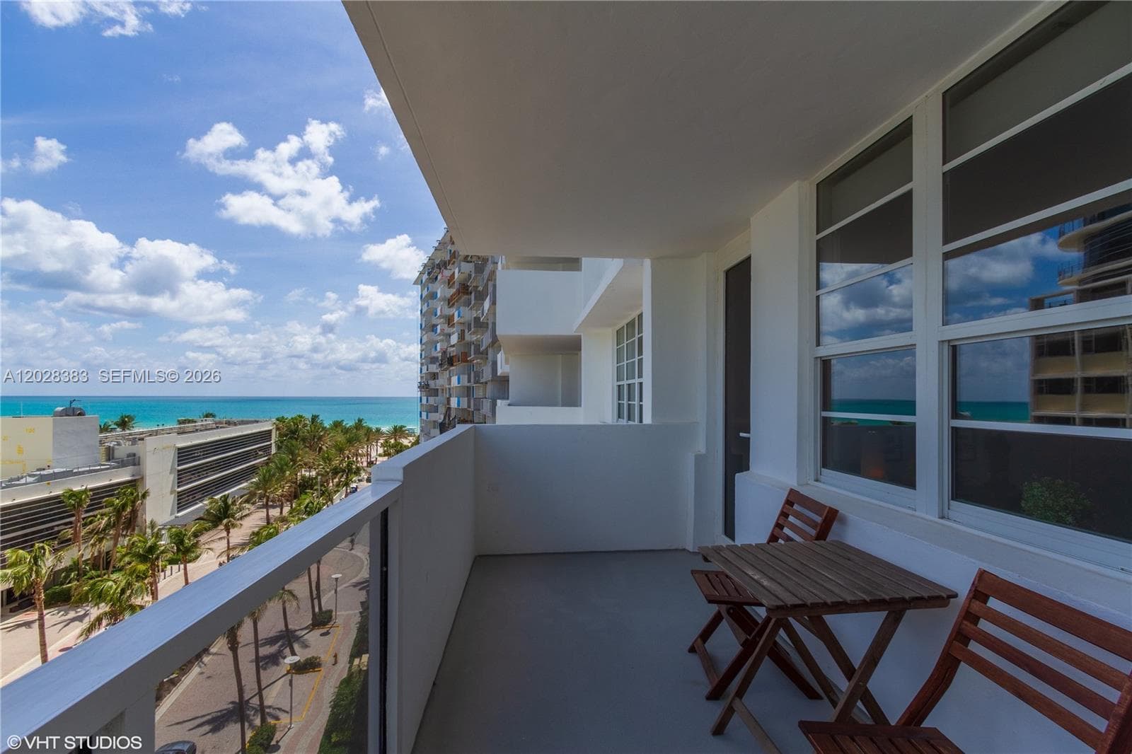 A12028383 — Miami Beach — 20