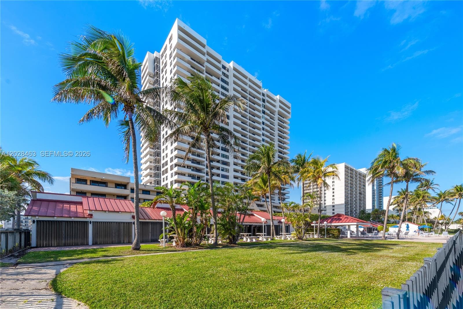 A12028463 — Miami Beach — 45
