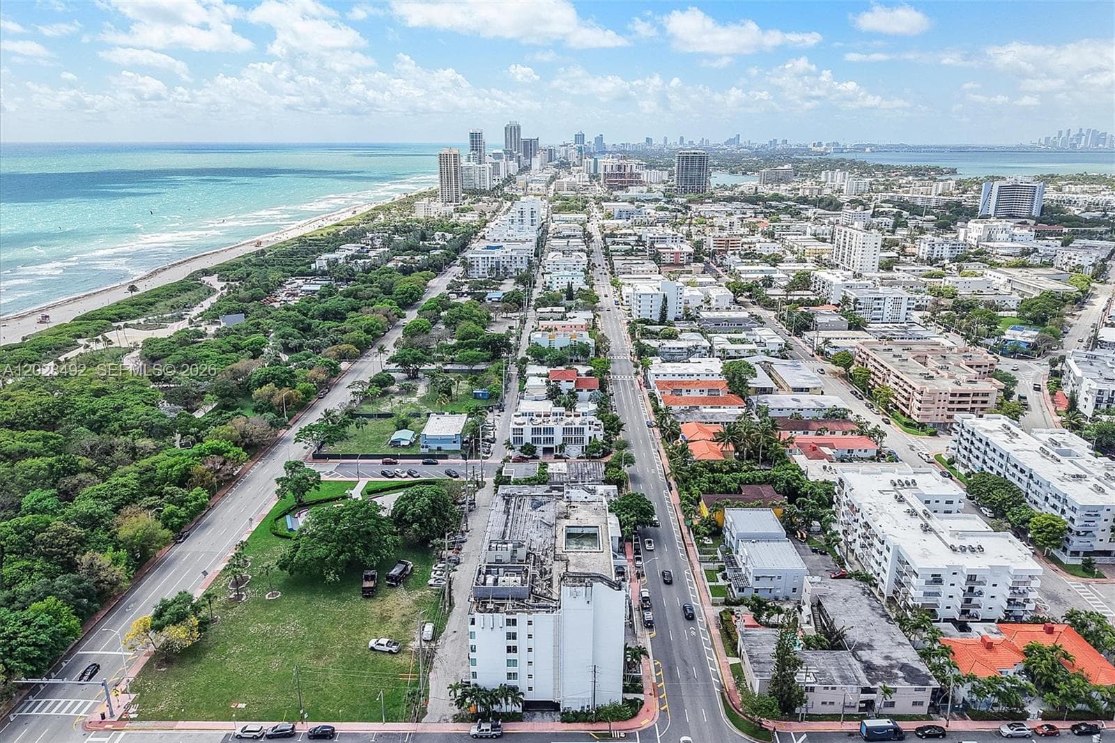 A12028492 — Miami Beach — 22