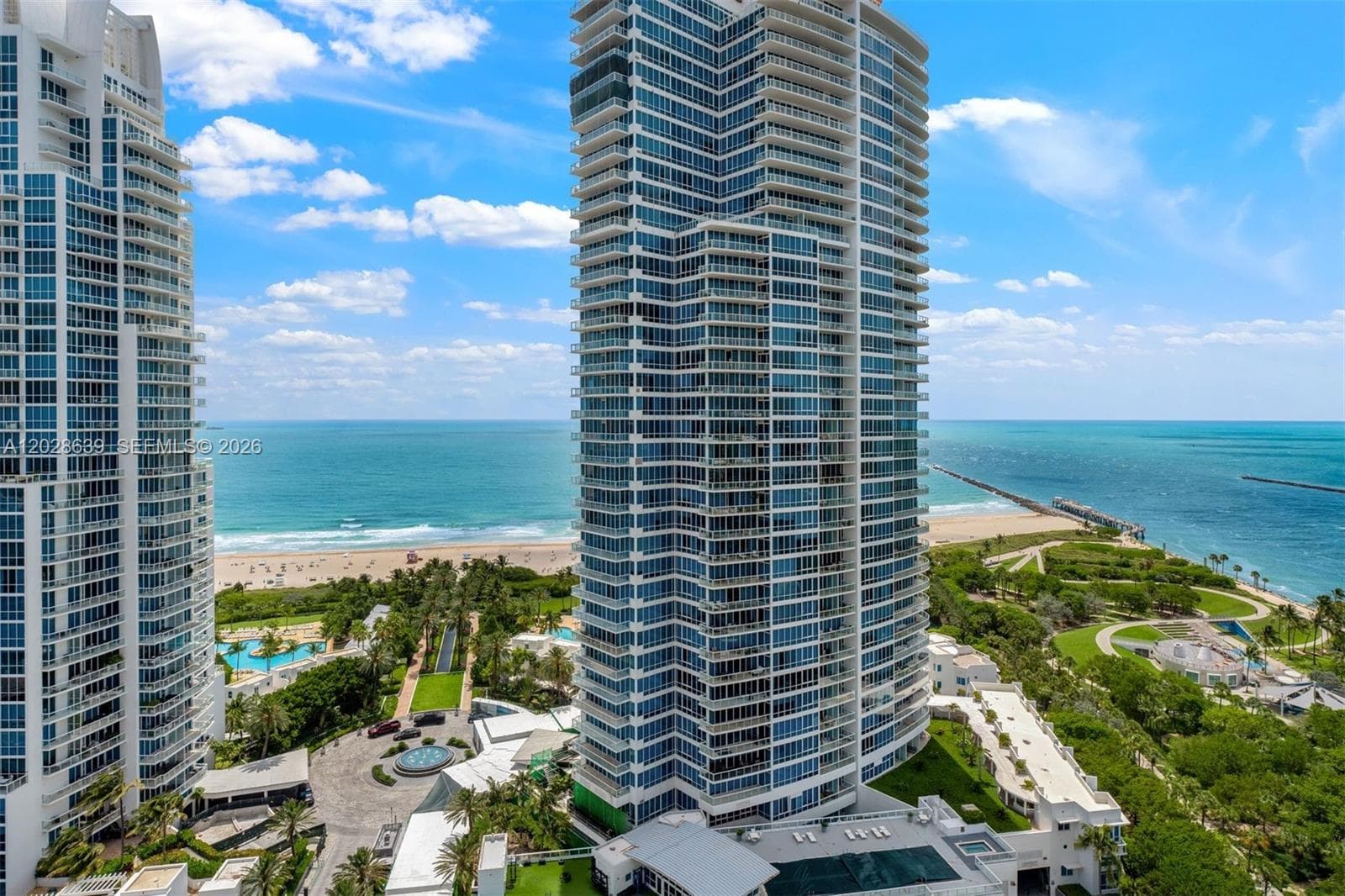 A12028639 — Miami Beach — 23
