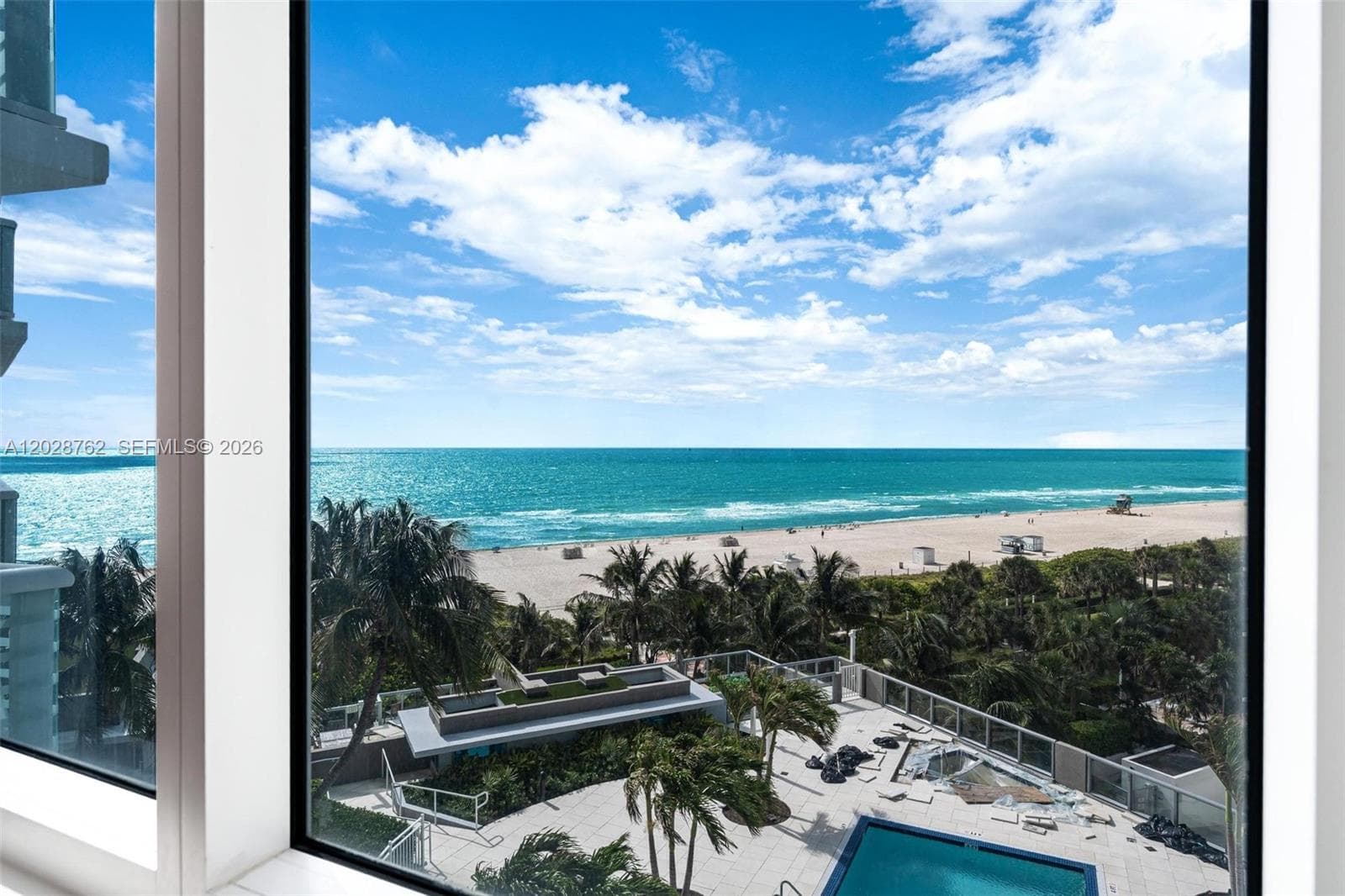 A12028762 — Miami Beach — 12
