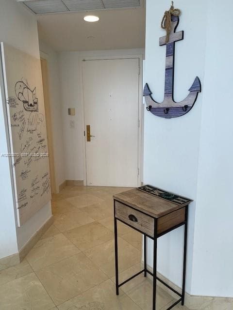 A12028870 — Miami Beach — 15