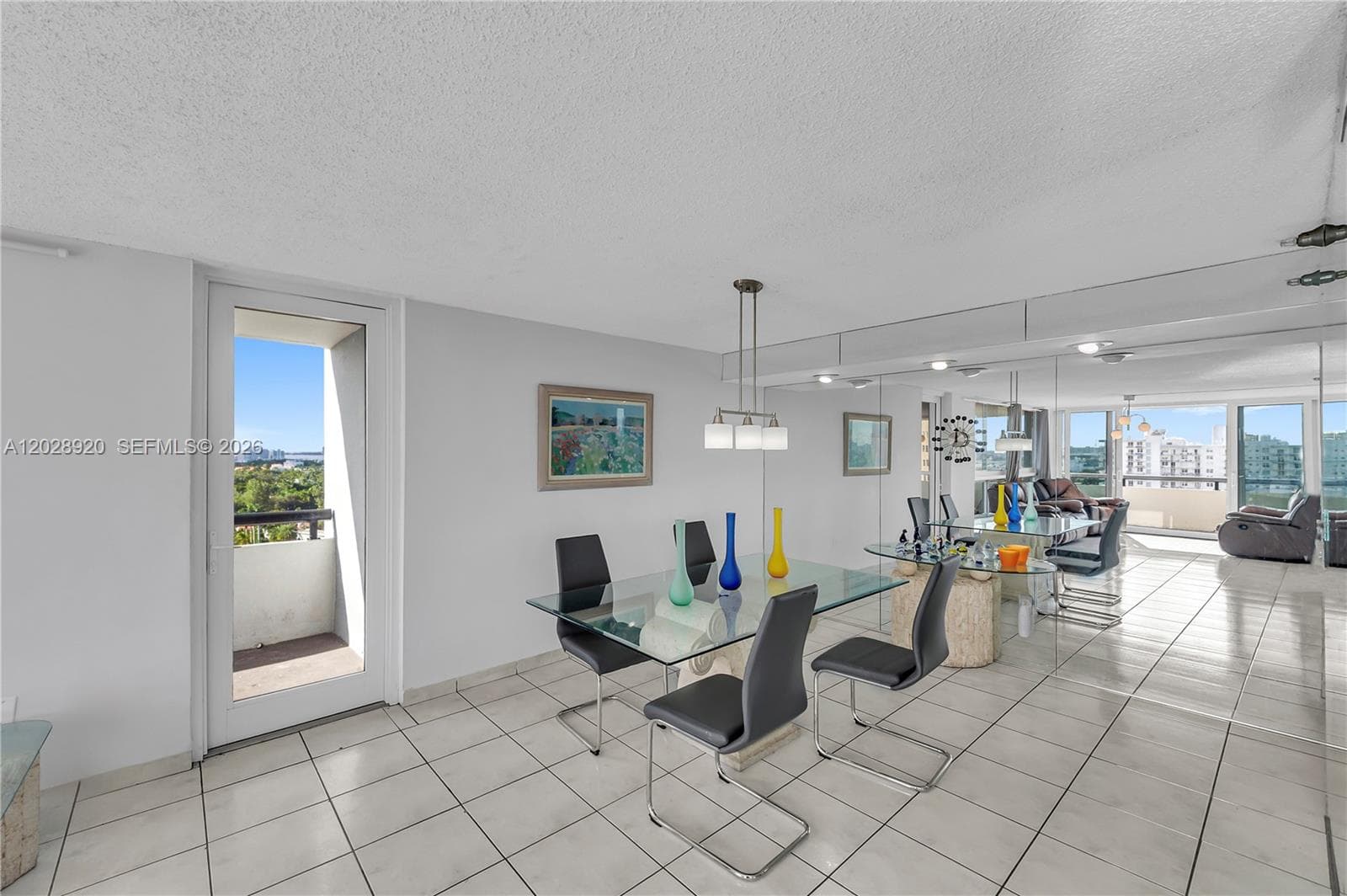 A12028920 — Miami Beach — 6