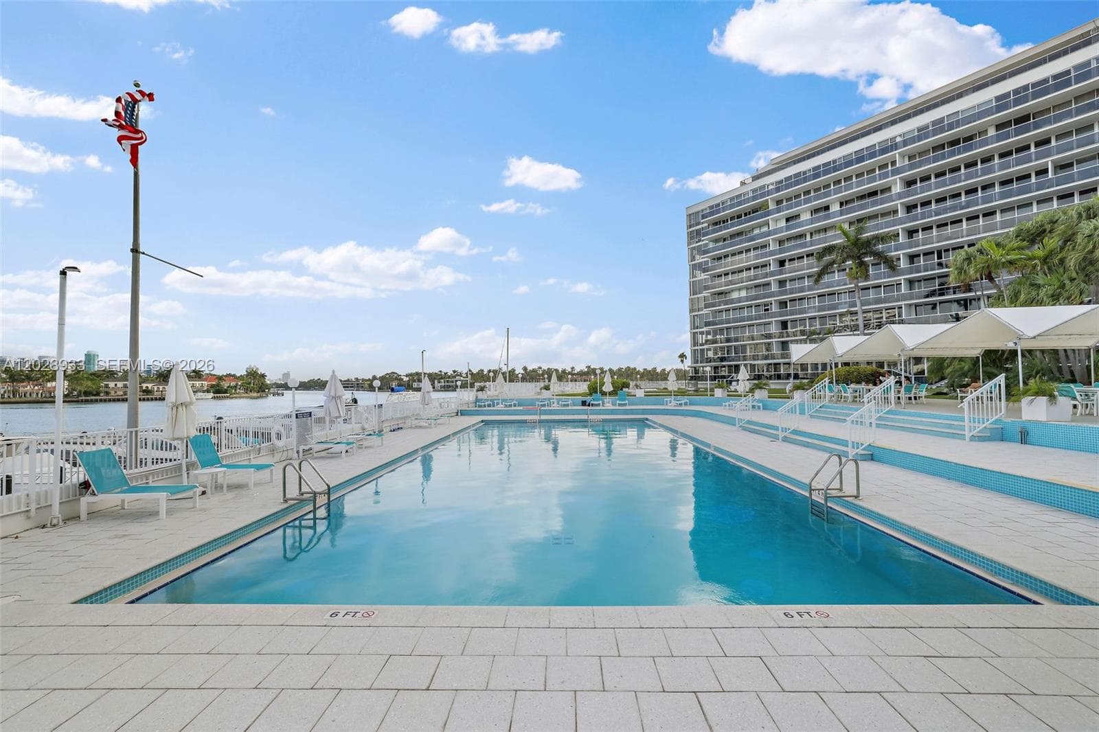 A12028933 — Miami Beach — 27