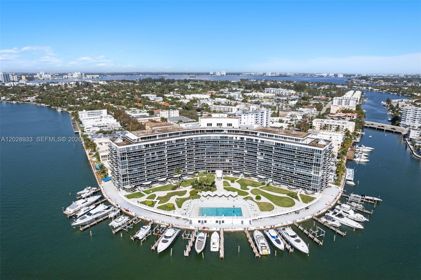 A12028933 — Miami Beach — 22