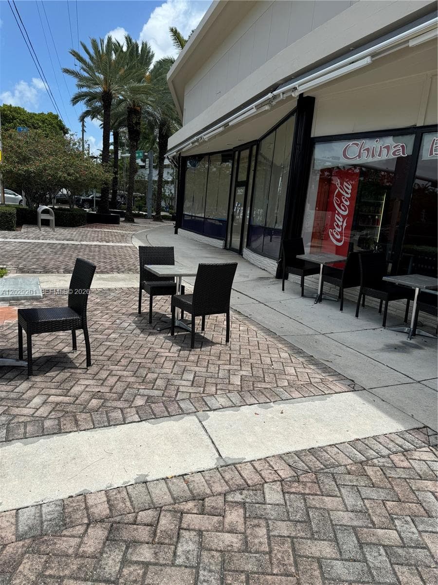 A12029201 — Miami Beach — 2